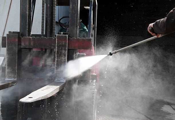 Best Residential Pressure Washing Services  in Chinook, MT