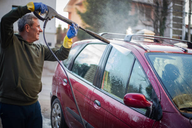 Best Fence Pressure Washing  in Chinook, MT